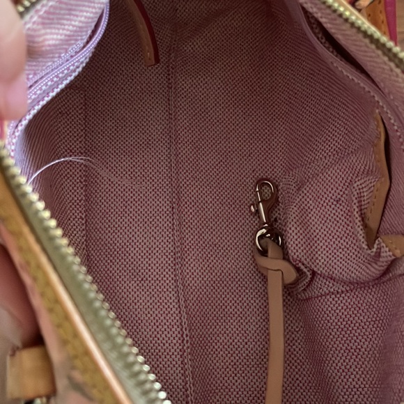 Authentic Dooney & Bourke Barrel bag💗 - Vintage, Rare, Y2K - Picture 11 of 11